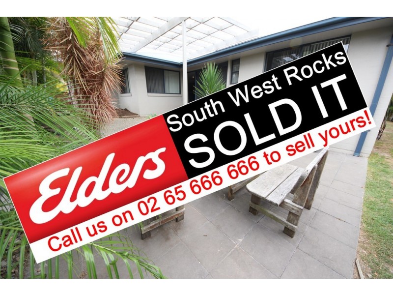 45 Dennis Cres, South West Rocks NSW 2431