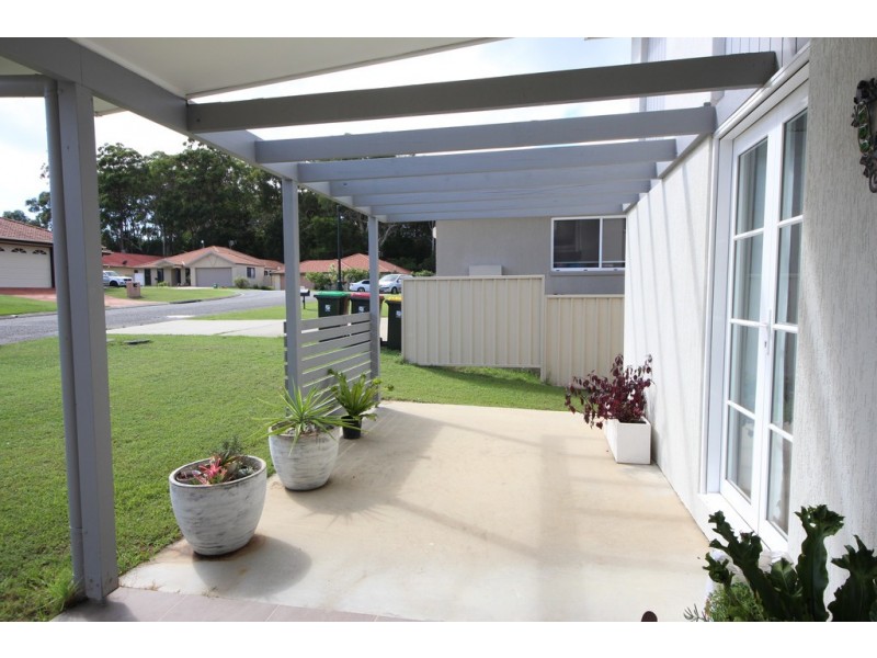 10 Yulgilbar Pl, South West Rocks NSW 2431