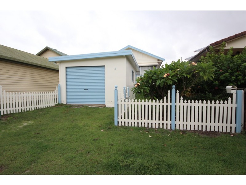 5 HILLARY STREET, South West Rocks NSW 2431
