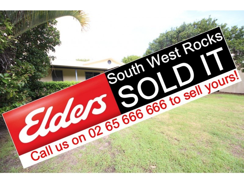 48 Bay St, Hat Head NSW 2440