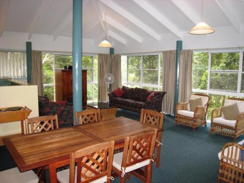 18 Cardwell St, Arakoon NSW 2431