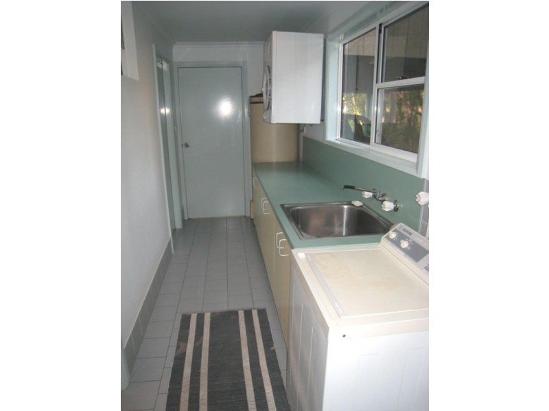 18 Cardwell St, Arakoon NSW 2431