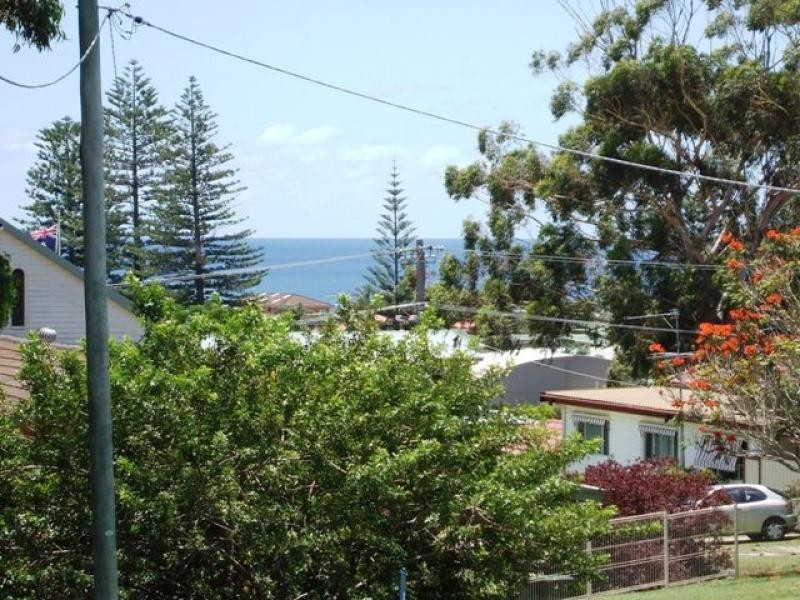 10 Elizabeth St, South West Rocks NSW 2431