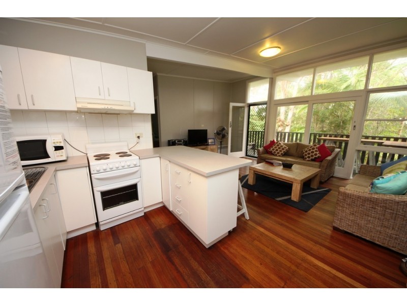 8 East st, Arakoon NSW 2431