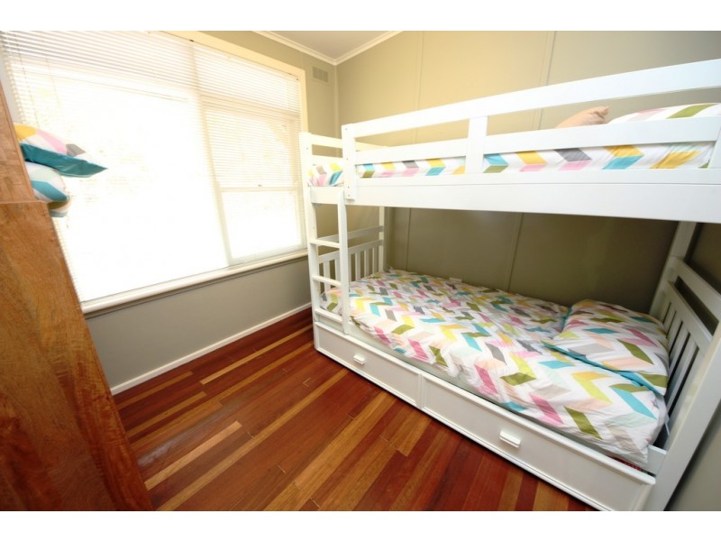 8 East st, Arakoon NSW 2431