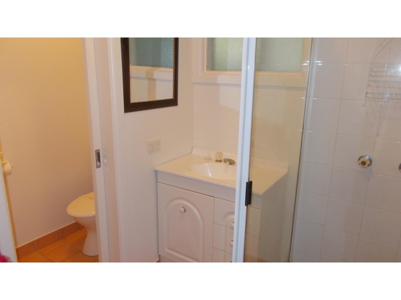 8 East st, Arakoon NSW 2431