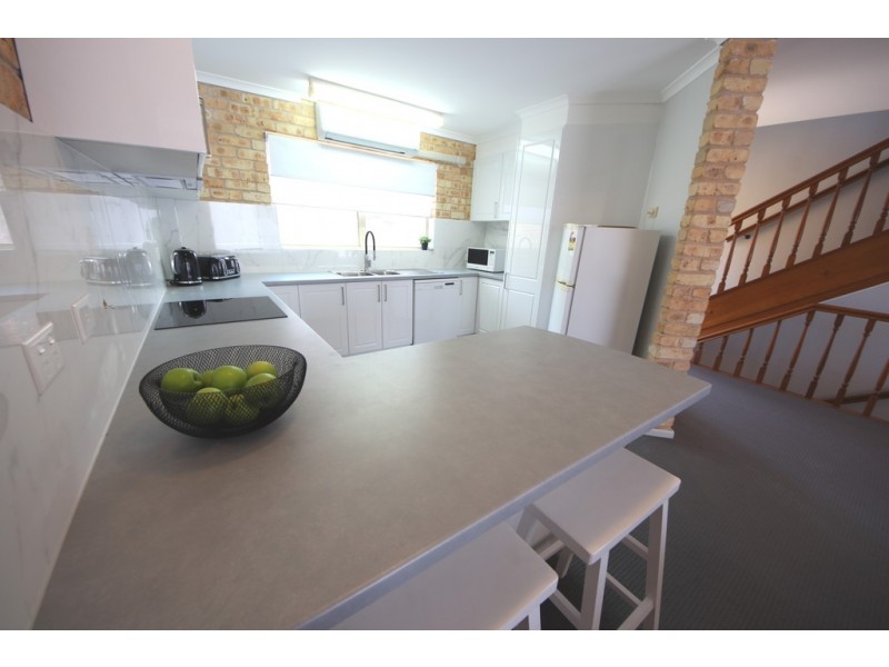 4/12 Paragon Ave, South West Rocks NSW 2431