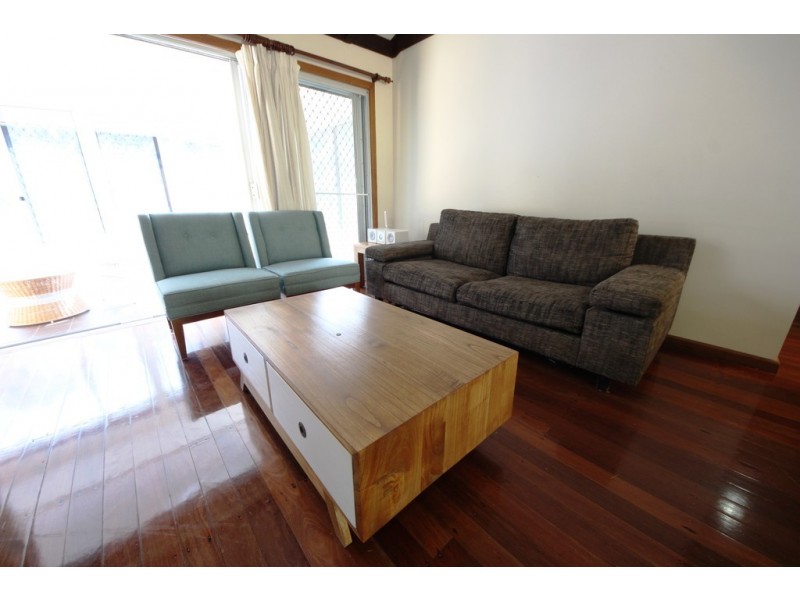 30 Bay St, Hat Head NSW 2440