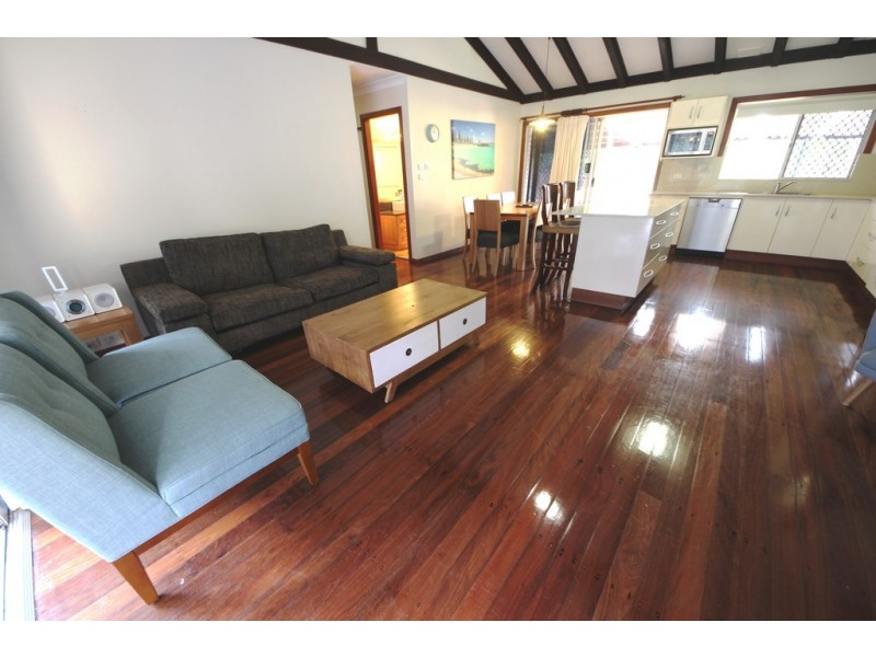 30 Bay St, Hat Head NSW 2440