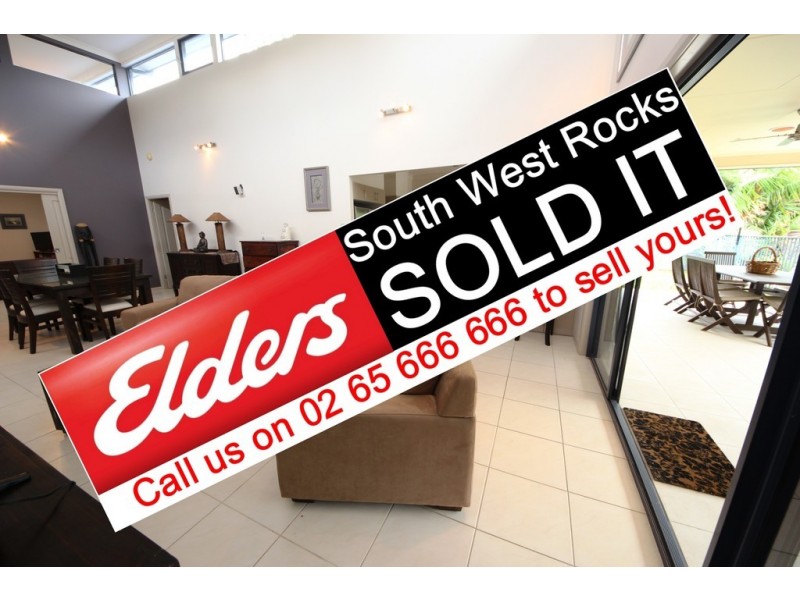 16 Bay St, Hat Head NSW 2440