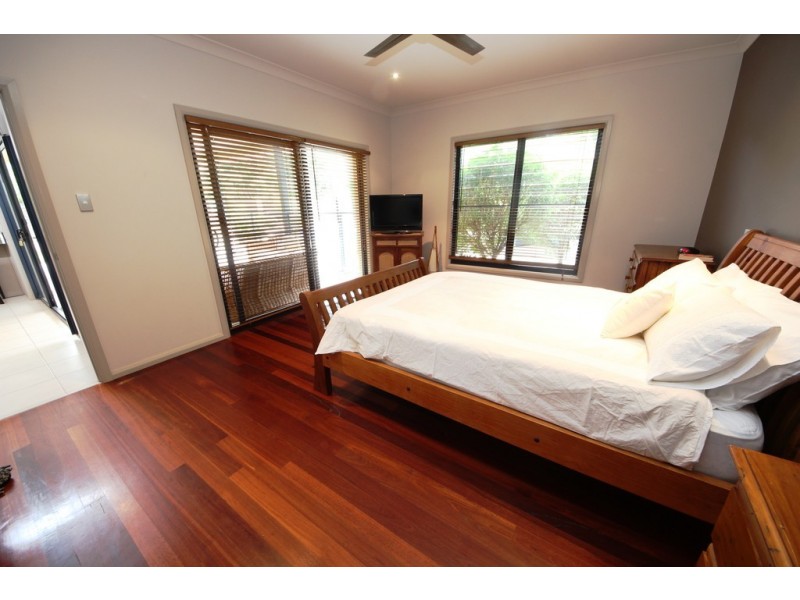 16 Bay St, Hat Head NSW 2440