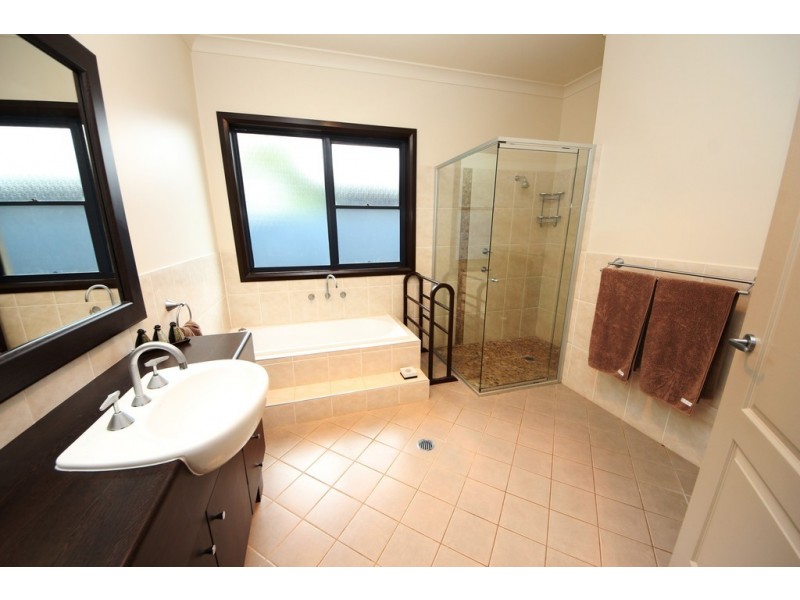 16 Bay St, Hat Head NSW 2440