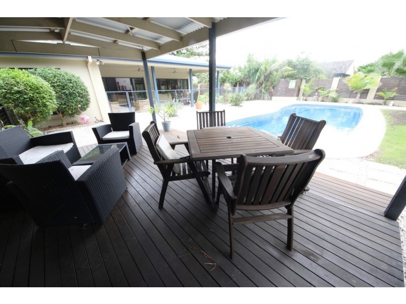 16 Bay St, Hat Head NSW 2440