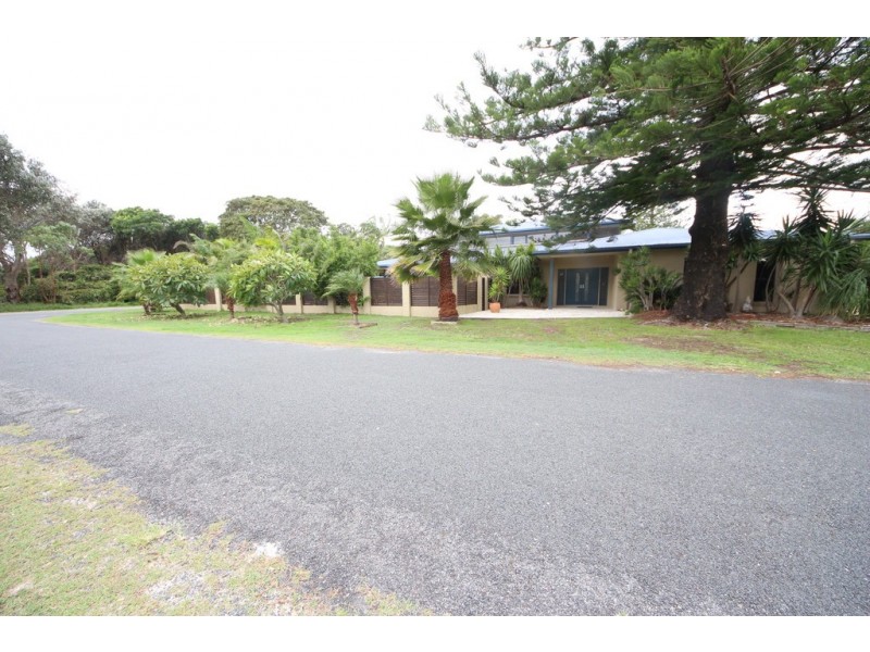 16 Bay St, Hat Head NSW 2440