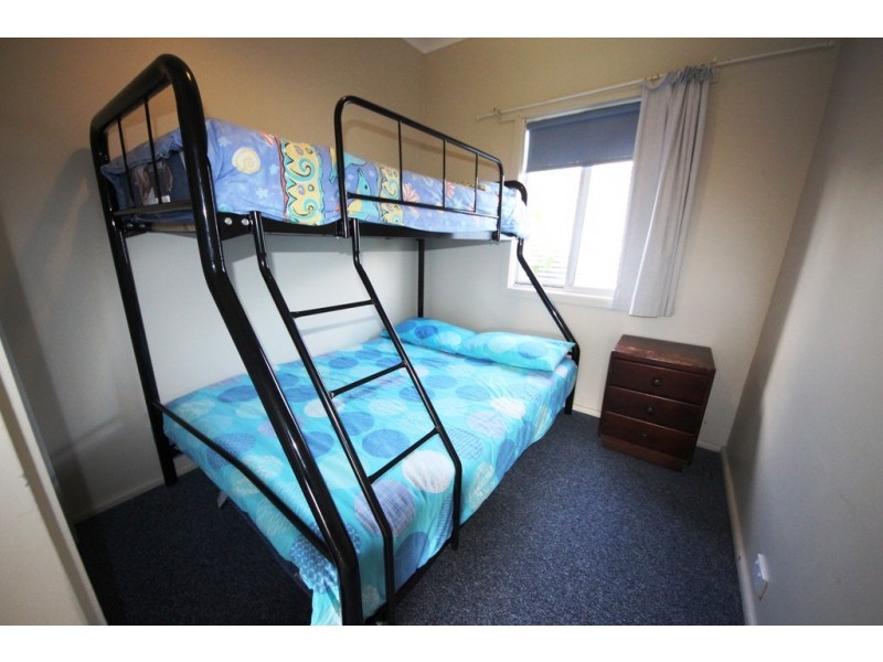 17 Straight St, Hat Head NSW 2440