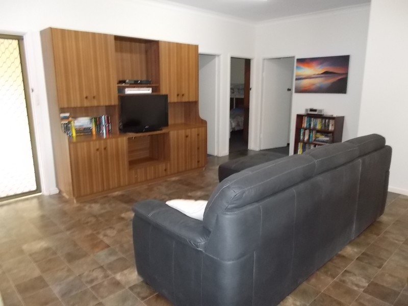 6 Bay St, Hat Head NSW 2440