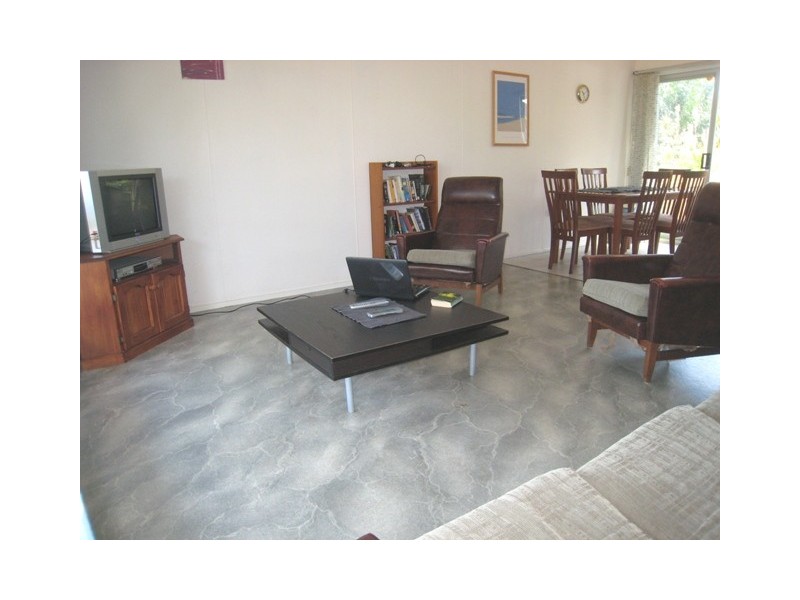 13 Straight Street, Hat Head NSW 2440