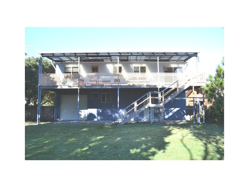 13 Straight Street, Hat Head NSW 2440