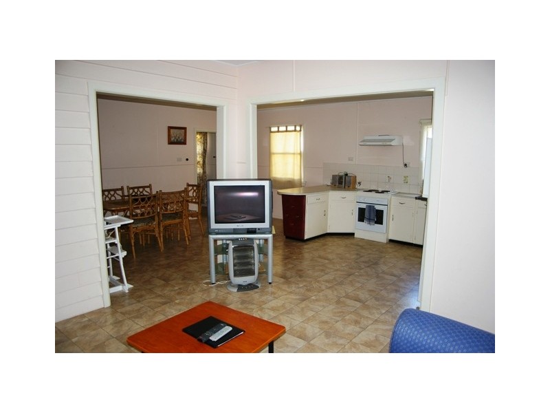 8 Bay Street, Hat Head NSW 2440