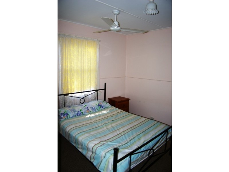 8 Bay Street, Hat Head NSW 2440