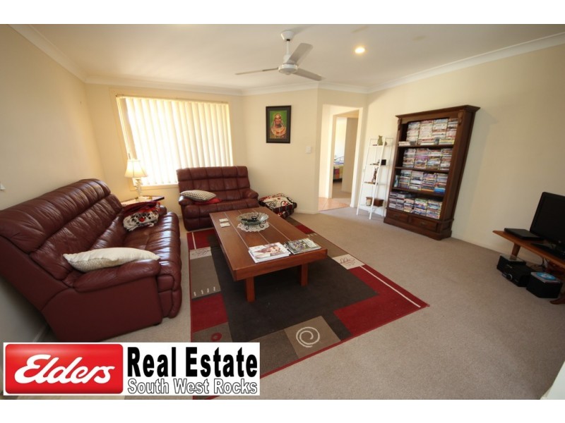 21 Herbert Appleby Circuit, South West Rocks NSW 2431