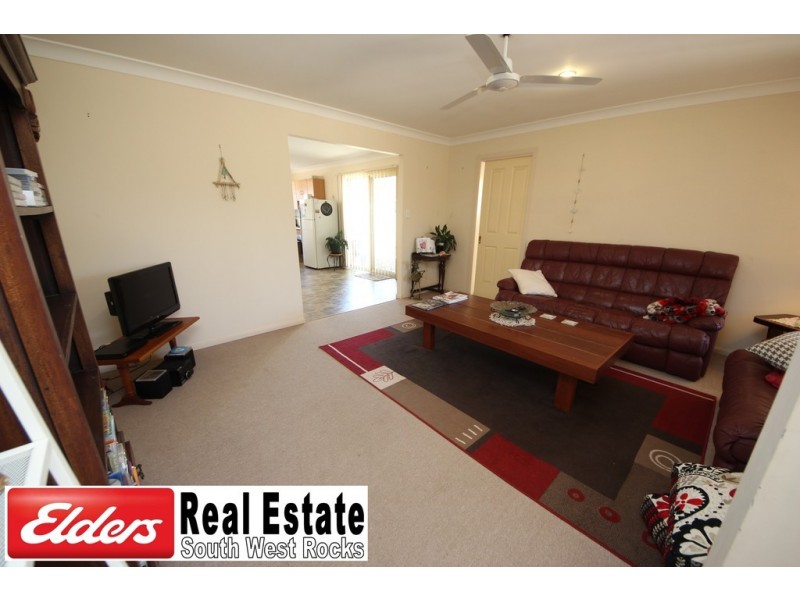 21 Herbert Appleby Circuit, South West Rocks NSW 2431