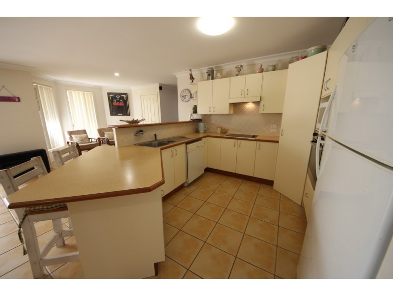 10 Peter Mark Cct, South West Rocks NSW 2431