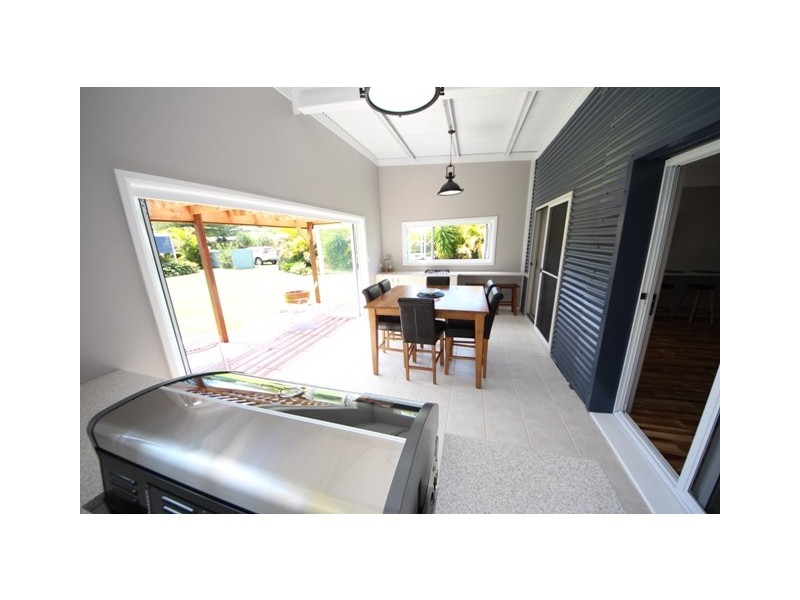 7 Vine St, Hat Head NSW 2440