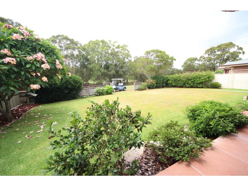 41 Athol Elliott Pl, South West Rocks NSW 2431