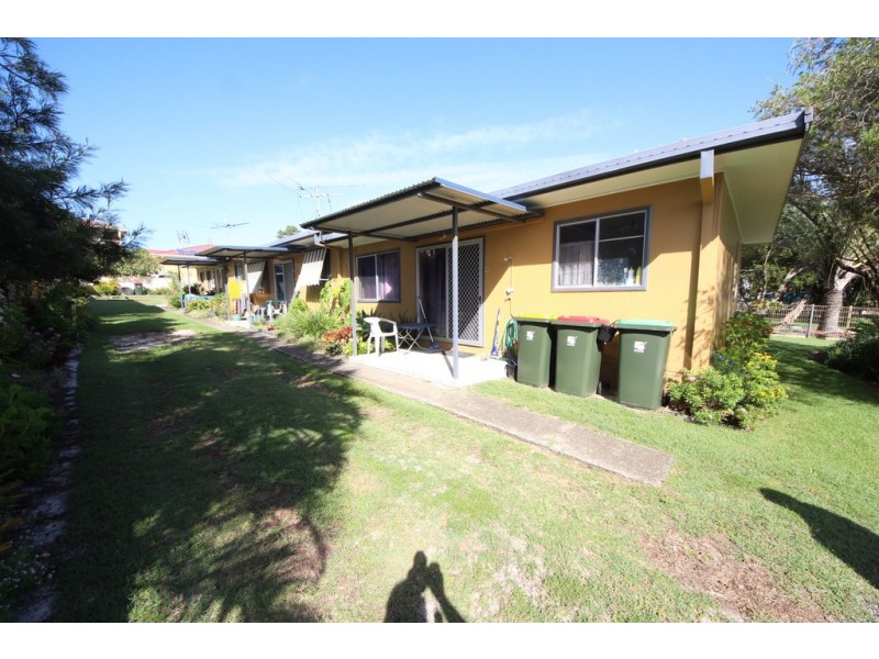 1,2,3 / 27 Phillip Drive, South West Rocks NSW 2431