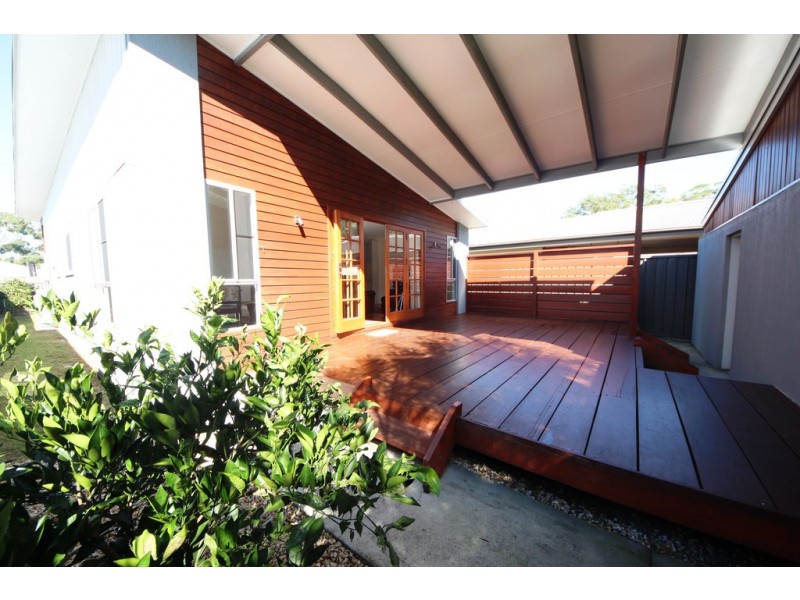 27B Steve Eagleton Dr, South West Rocks NSW 2431