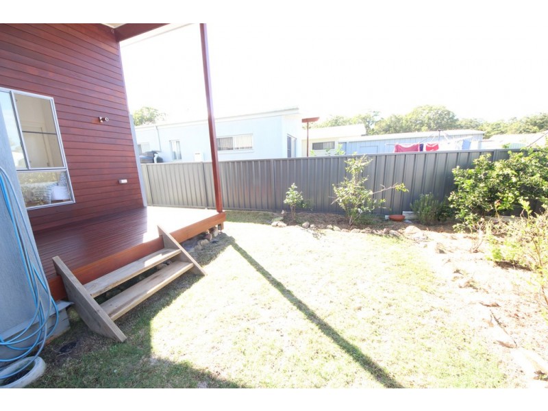 27B Steve Eagleton Dr, South West Rocks NSW 2431