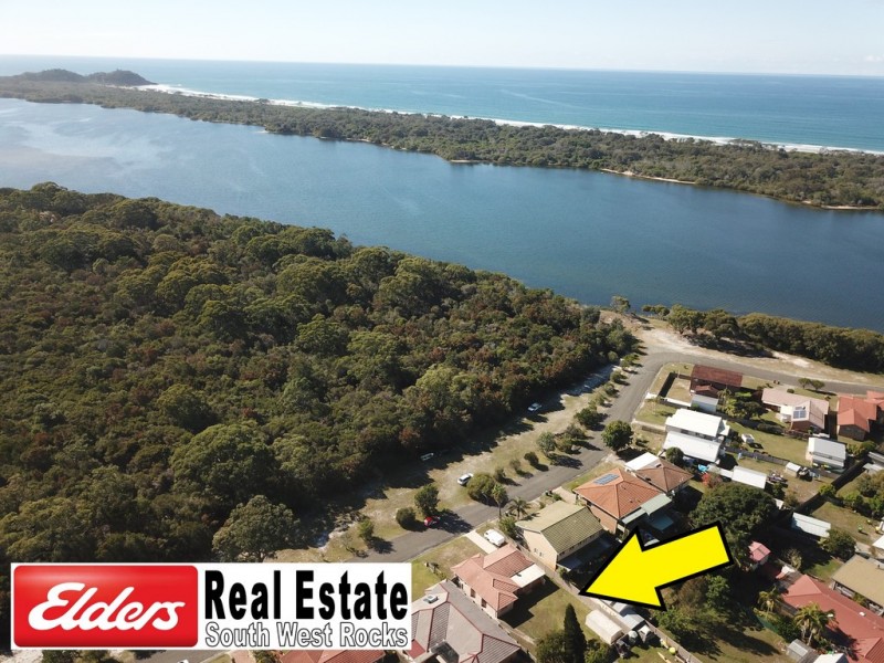 11 Kimpton St, Stuarts Point NSW 2441