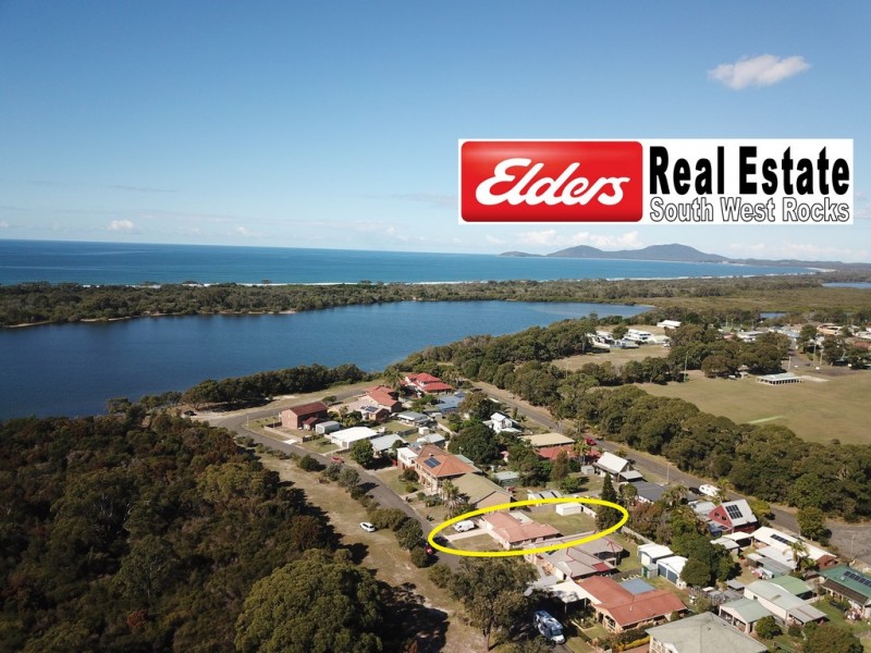 11 Kimpton St, Stuarts Point NSW 2441