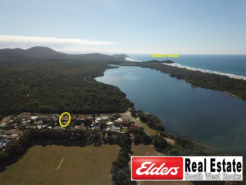 11 Kimpton St, Stuarts Point NSW 2441