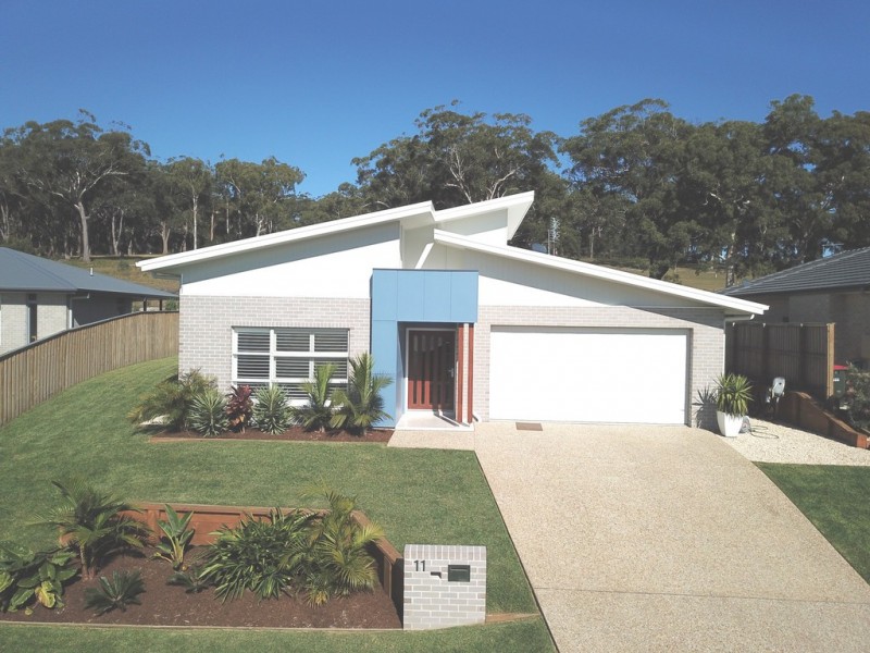 11 Rosedale Ave, South West Rocks NSW 2431