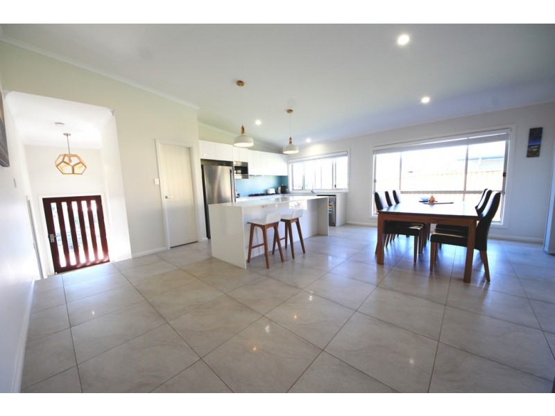 11 Rosedale Ave, South West Rocks NSW 2431