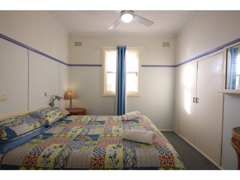 16 Memorial Avenue, South West Rocks NSW 2431