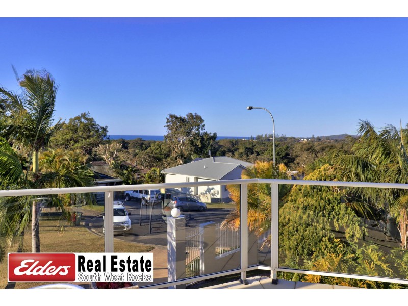 1 Government Rd, South West Rocks NSW 2431