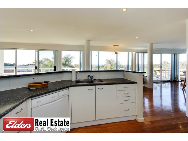 1 Government Rd, South West Rocks NSW 2431