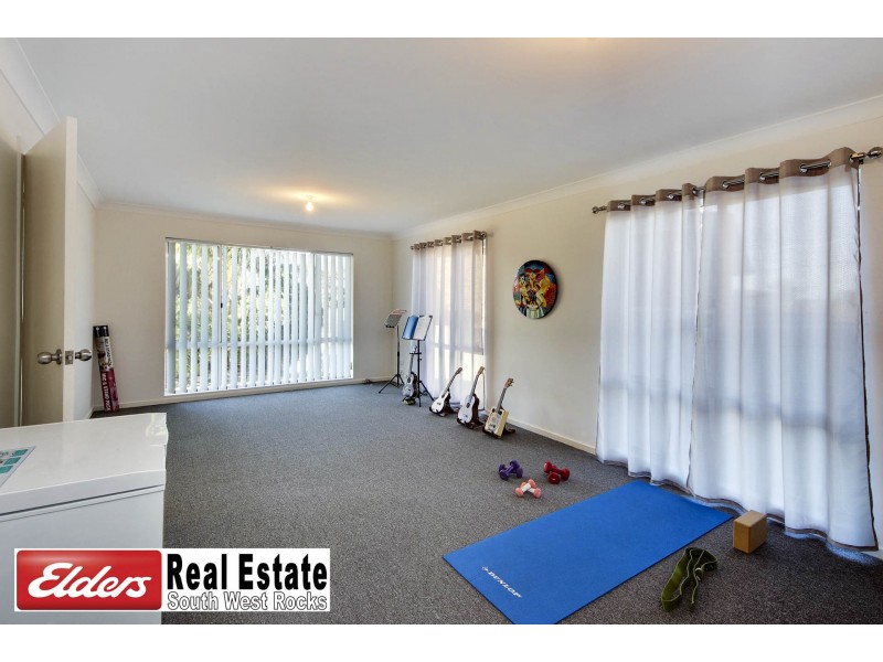 1 Government Rd, South West Rocks NSW 2431