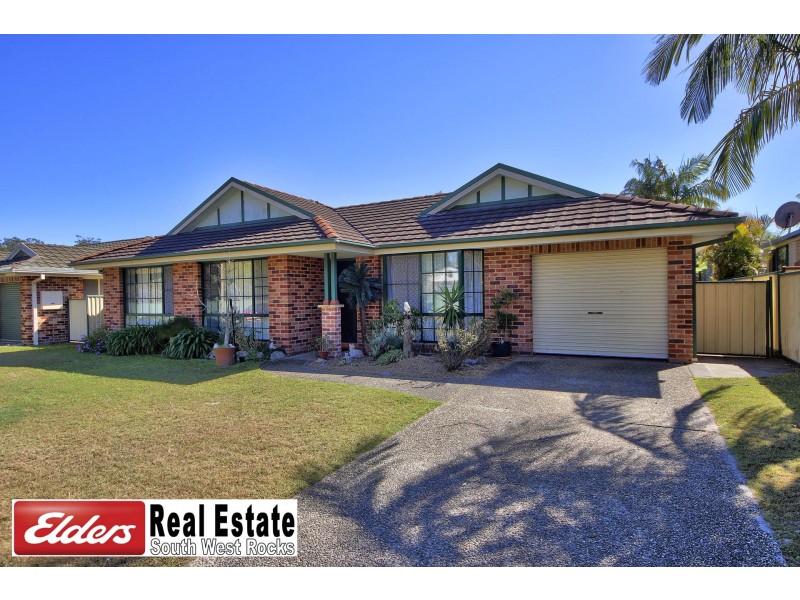 22 Herbert Appleby Cct, South West Rocks NSW 2431