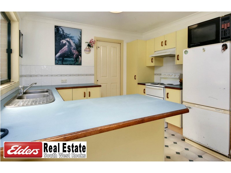 22 Herbert Appleby Cct, South West Rocks NSW 2431