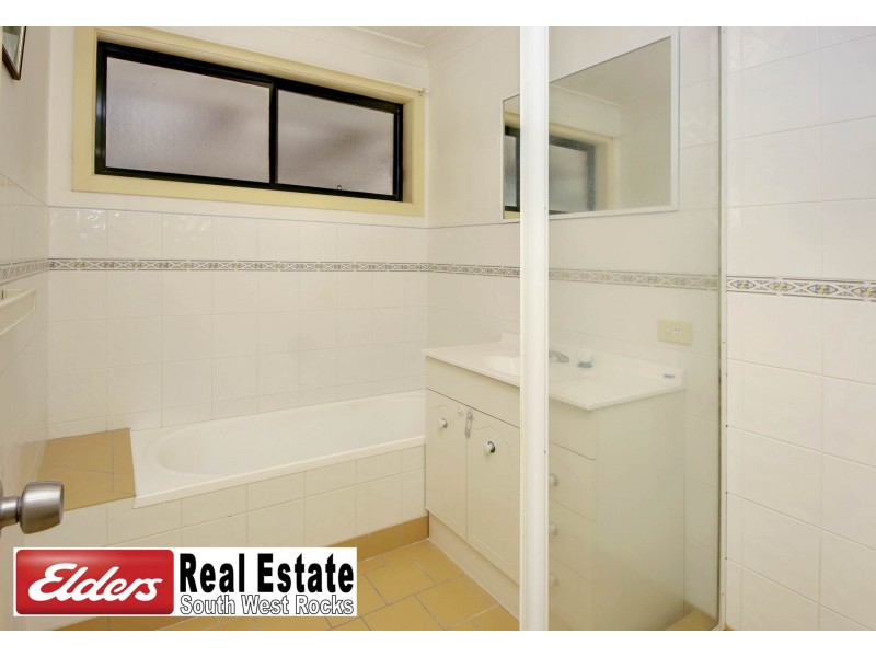 22 Herbert Appleby Cct, South West Rocks NSW 2431