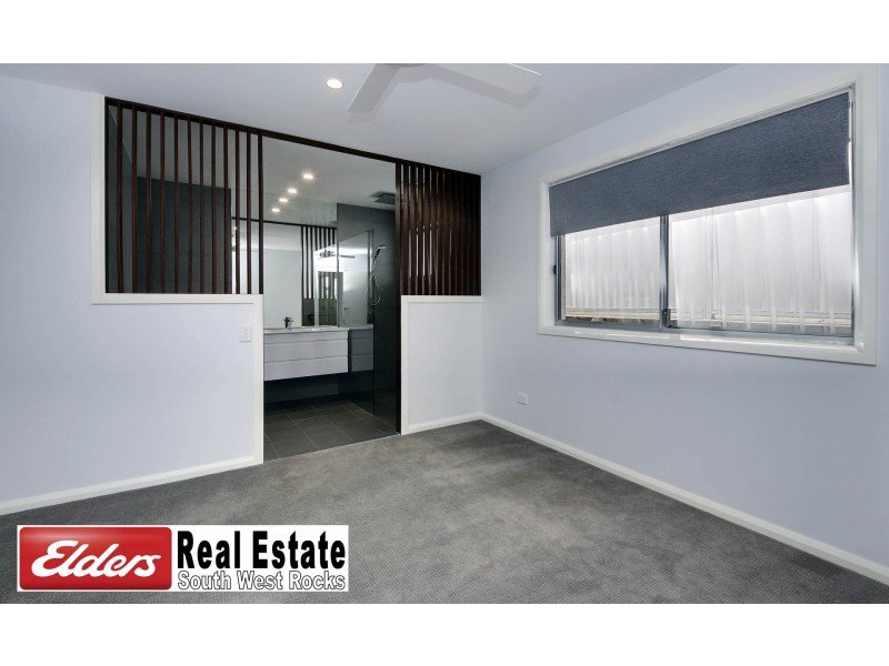 2 Racemosa Circuit, South West Rocks NSW 2431