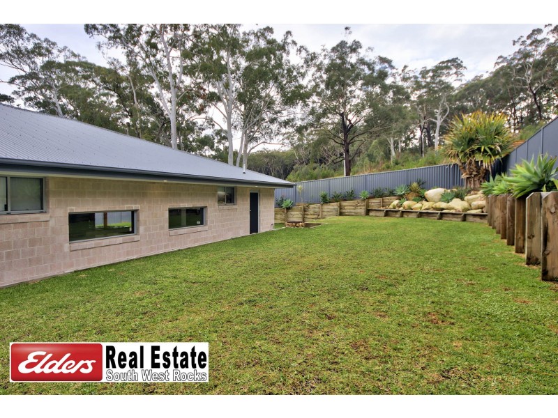 2 Racemosa Circuit, South West Rocks NSW 2431