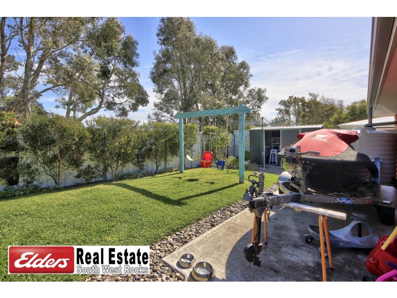 26 Waianbar Ave, South West Rocks NSW 2431