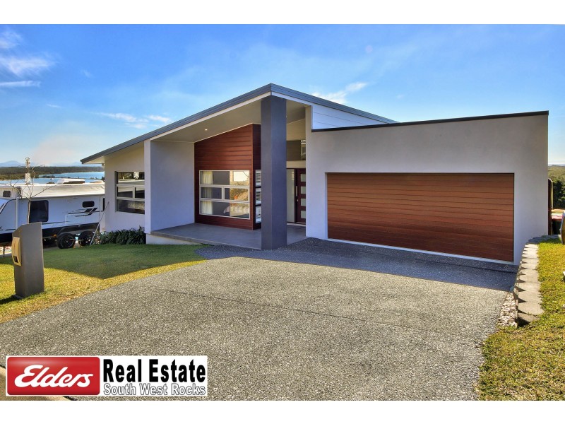 7 Salmon Circuit, South West Rocks NSW 2431