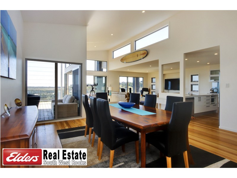 7 Salmon Circuit, South West Rocks NSW 2431