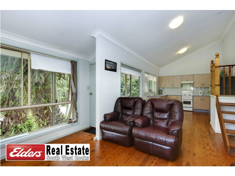 3 Quarry St, South West Rocks NSW 2431